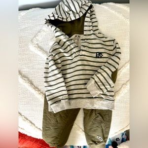 Toddler DKNY Jumpsuit Size 3T